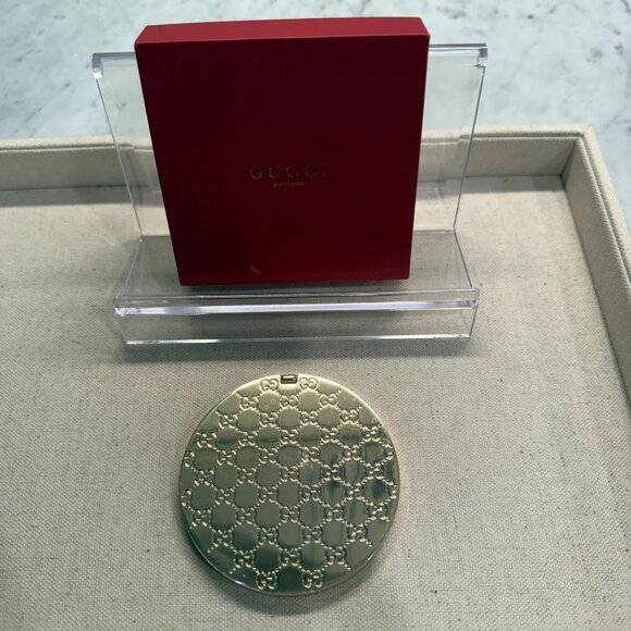 Gucci Accessories - Gucci Beauty Mirror
